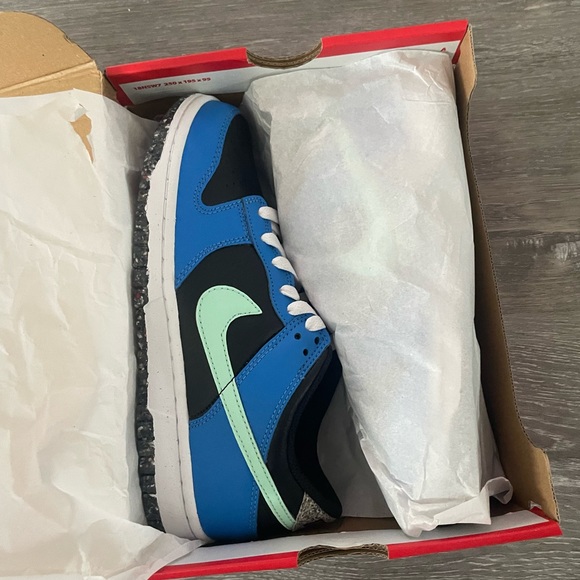 💥 Brand new in box 📦 Nike Dunk Low se - Picture 3 of 6
